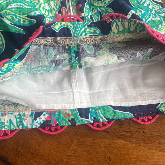 Lilly Pulitzer lined mini skirt size 8 - Picture 5 of 8